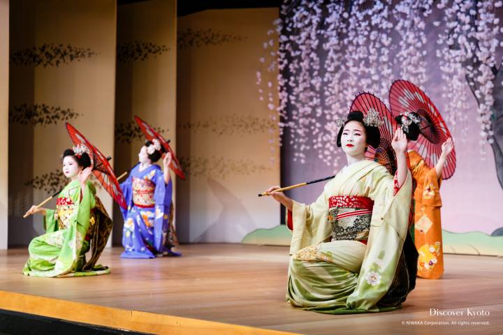 Kotobuki-kai Maiko Opening