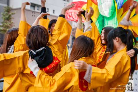 Young girls enjoy the Awata Taisai at Awata Shrine.
