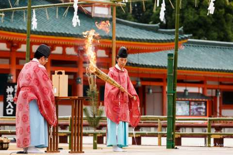 A fire lighting ceremony at Takigi Nō at Heian Shrine.