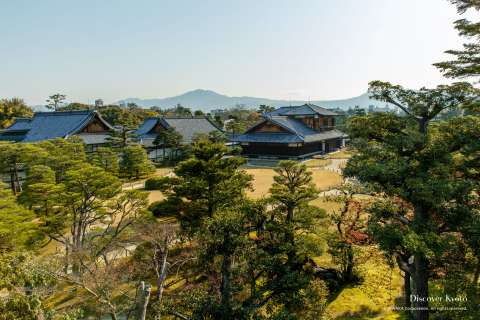 View of Honmaru area at Nijō Castle.