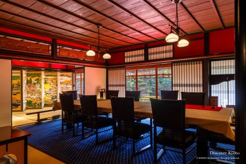 Netsuke Museum Architecture Hall Light