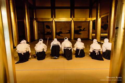 A room of gold being cleaned by volunteers during the Osusuharai at Nishi Hongan-ji.